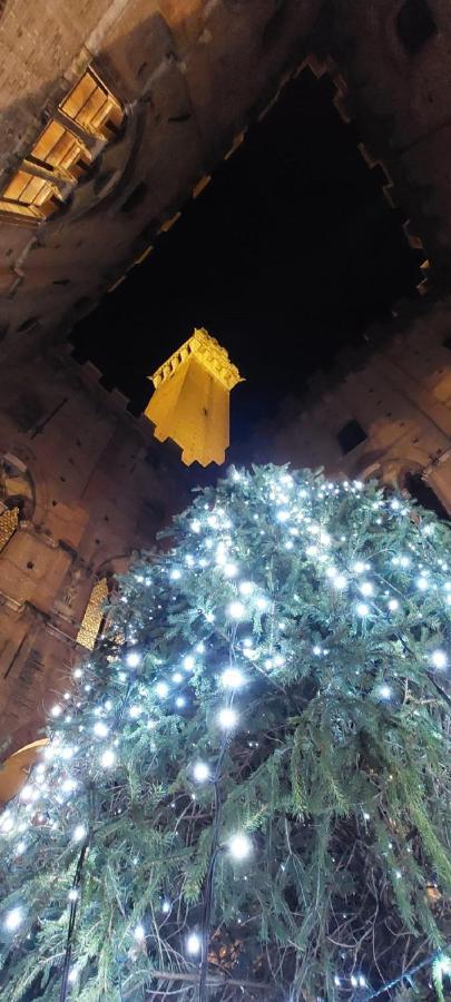 Cor Magis Kamullia - 200 Meters From The Historic Center And Close To The Train Station Siena Kültér fotó